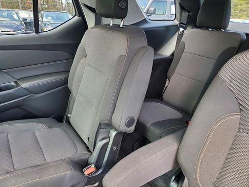 Used 2018 Chevrolet Traverse LT image 13