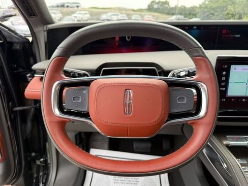 Used 2024 Lincoln Nautilus Black Label w/ Jet Appearance Package (87T) image 38