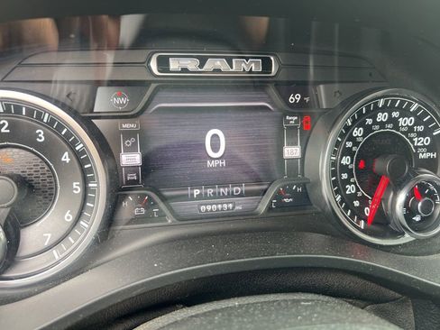 Used 2020 RAM 1500 Big Horn w/ Built-to-serve Edition AWD/4WD image 5