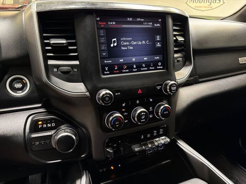 Used 2019 RAM 1500 Big Horn RWD image 16