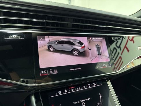 Used 2019 Audi Q8 Prestige w/ Adaptive Chassis Package image 40