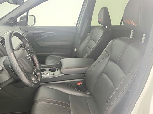 Used 2024 Honda Ridgeline TrailSport image 16