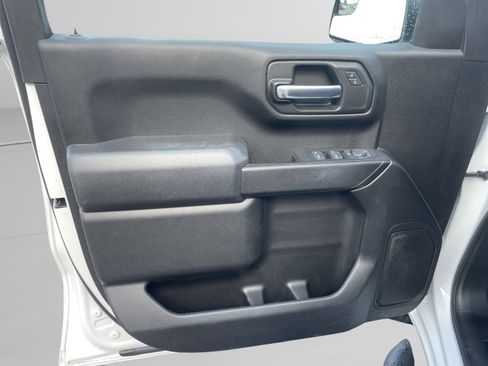 Used 2023 Chevrolet Silverado 1500 Custom w/ Rally Edition image 13