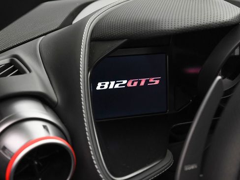 Certified 2021 Ferrari 812 GTS image 39