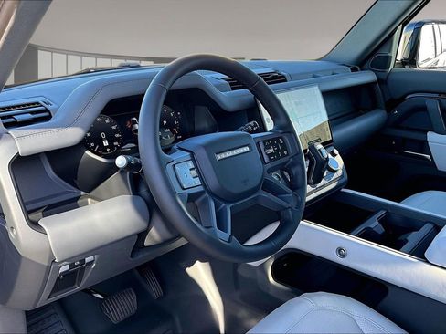 New 2026 Land Rover Defender 110 S AWD/4WD image 7