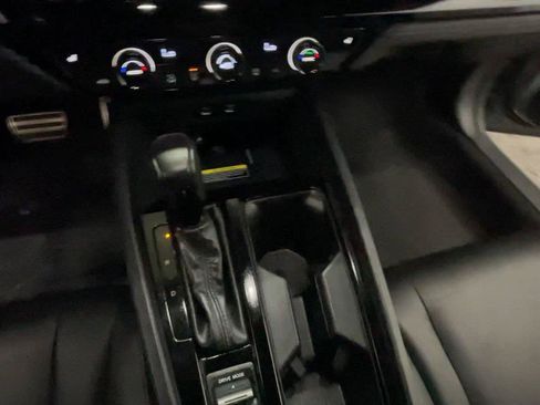 Used 2025 Honda Accord Sport image 34