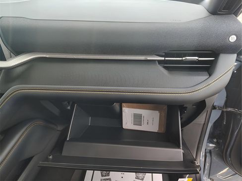 New 2026 Ford Explorer Tremor w/ Tremor Convenience Package image 38