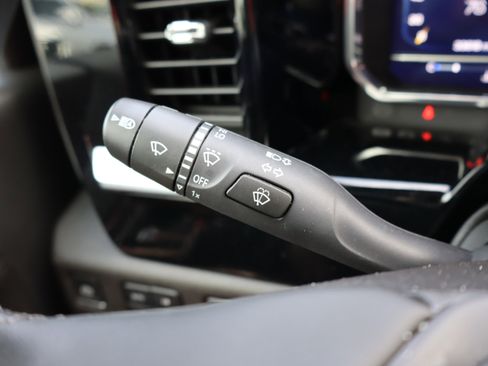 Used 2024 Chevrolet Silverado 2500 High Country w/ Midnight Edition image 27