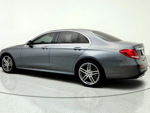 Used 2020 Mercedes-Benz E 350 Sedan image 7