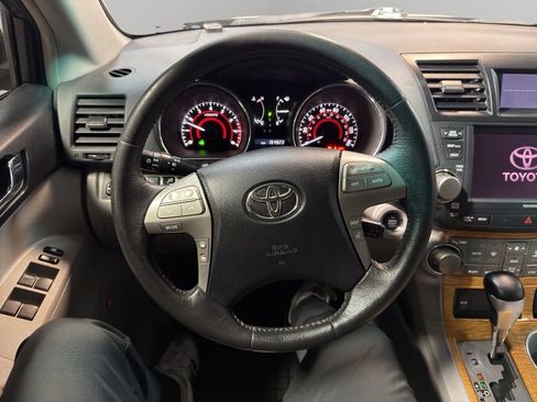 Used 2010 Toyota Highlander Limited image 13