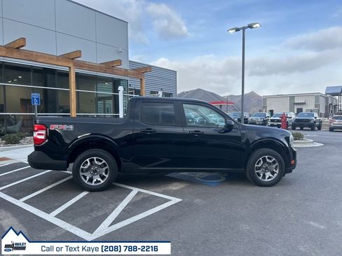 Used 2022 Ford Maverick Lariat w/ Lariat Luxury Package image 8