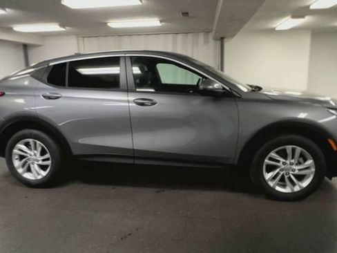 New 2026 Buick Envista Preferred w/ Convenience I Package FWD image 9