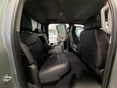 Used 2023 GMC Sierra 1500 SLT w/ SLT Premium Plus Package AWD/4WD image 15