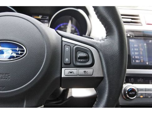 Used 2017 Subaru Outback 2.5i Limited AWD/4WD image 17