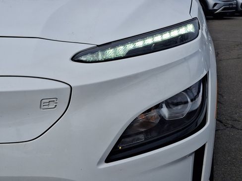 Used 2022 Hyundai Kona SEL w/ Convenience Package image 10