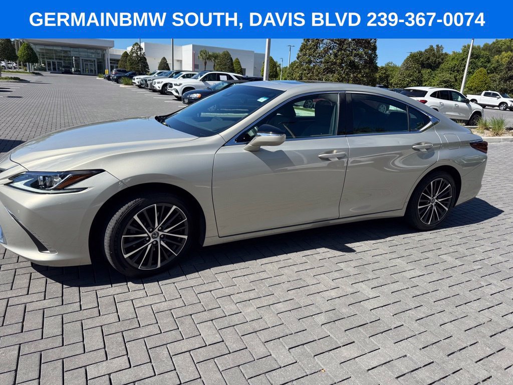 Used 2022 Lexus ES 350 w/ Premium Package FWD image 1
