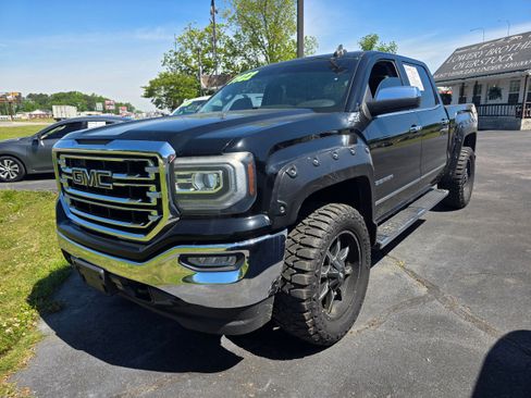 Used 2016 GMC Sierra 1500 SLT w/ SLT Premium Package AWD/4WD image 1