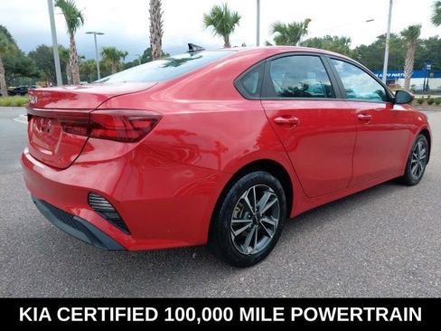 Used 2024 Kia Forte LXS FWD image 5