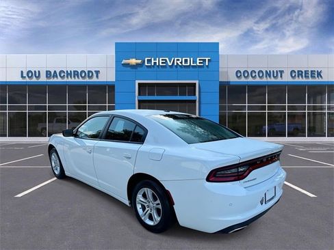 Used 2022 Dodge Charger SXT image 6