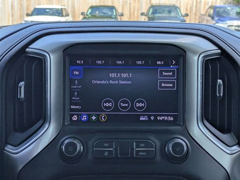 Used 2021 Chevrolet Silverado 1500 LT RWD image 18