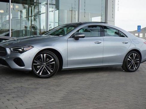 Used 2026 Mercedes-Benz CLA 250 image 4