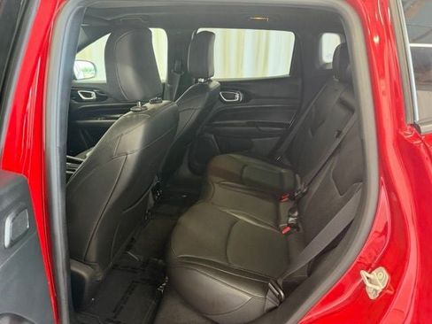 Used 2022 Jeep Compass Limited w/ (RED) Package AWD/4WD image 19