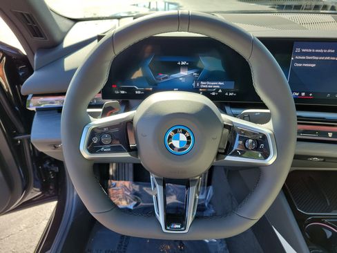 New 2027 BMW i5 eDrive40 RWD image 21