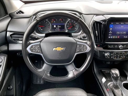 Used 2021 Chevrolet Traverse Premier image 8