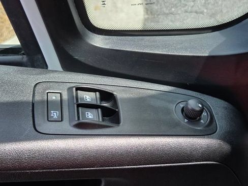 Used 2023 RAM ProMaster 2500 FWD image 30