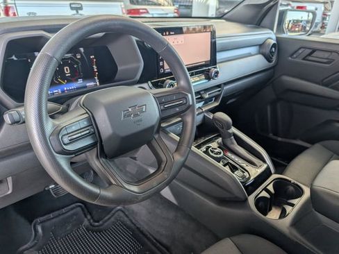 Used 2023 Chevrolet Colorado Trail Boss w/ Advanced Trailering Package image 9