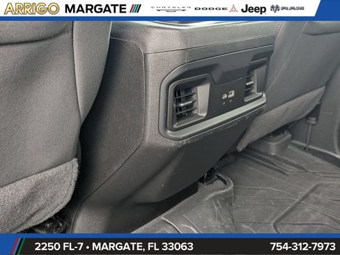Used 2024 Chevrolet Silverado 1500 LT w/ Safety Package AWD/4WD image 27