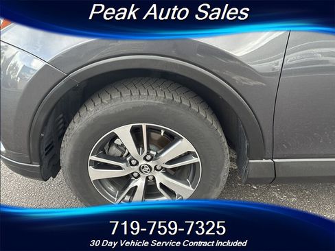 Used 2017 Toyota RAV4 XLE w/ All Weather Liner Package FWD image 9