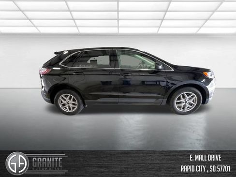 Used 2024 Ford Edge SEL AWD/4WD image 10