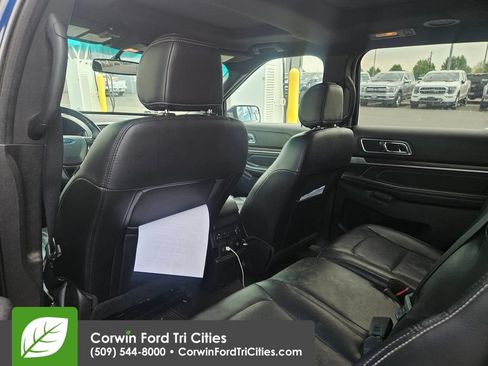 Used 2017 Ford Explorer Limited AWD/4WD image 7