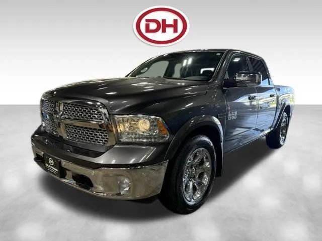 Used 2017 RAM 1500 Laramie w/ Convenience Group AWD/4WD image 10