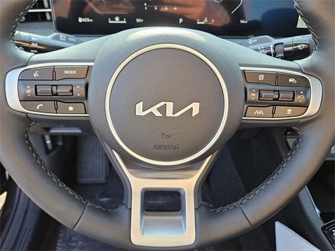 New 2025 Kia K5 EX image 21