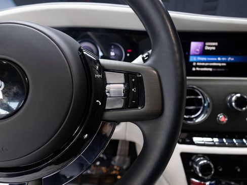 Used 2024 Rolls-Royce Spectre w/ Spectre Launch Package AWD/4WD image 21