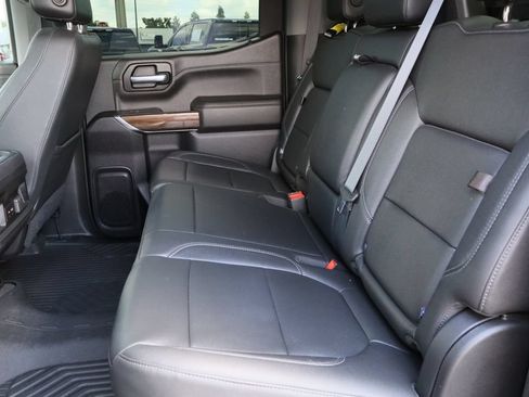 Used 2021 Chevrolet Silverado 1500 LT Trail Boss w/ Convenience Package II AWD/4WD image 24