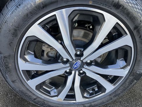 Used 2023 Subaru Forester Limited image 23