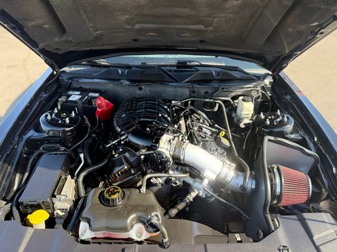 Used 2014 Ford Mustang Coupe image 27