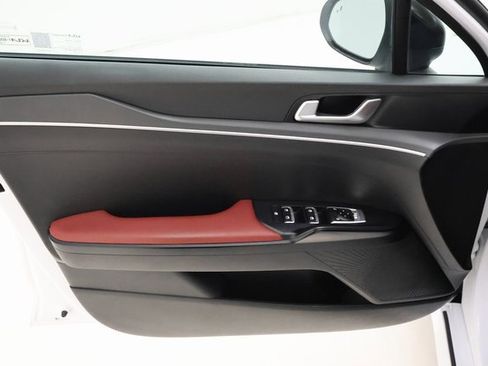 Used 2023 Kia K5 GT-Line w/ GT-Line Premium Package image 7