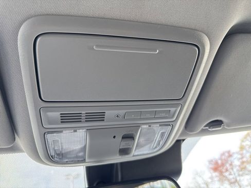 Used 2020 Honda Ridgeline Sport image 21