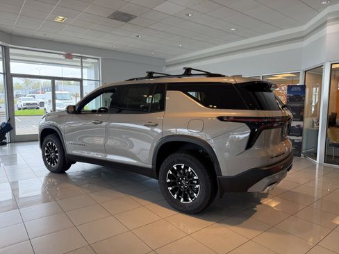 New 2026 Chevrolet Traverse Z71 image 3