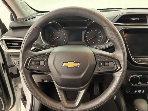 Certified 2022 Chevrolet TrailBlazer LT w/ Convenience Package AWD/4WD image 22