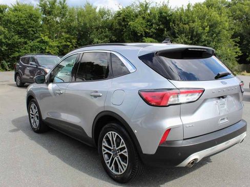 Used 2021 Ford Escape SEL FWD image 9
