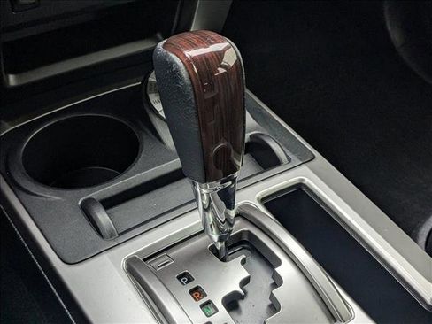 Used 2019 Toyota 4Runner Limited image 12