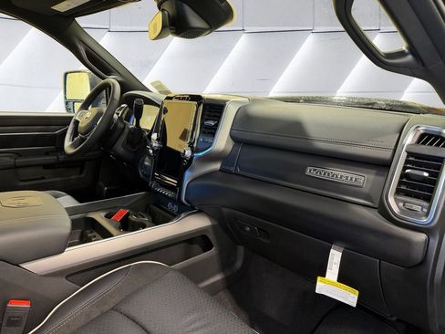 New 2026 RAM 2500 Laramie w/ Night Edition AWD/4WD image 15