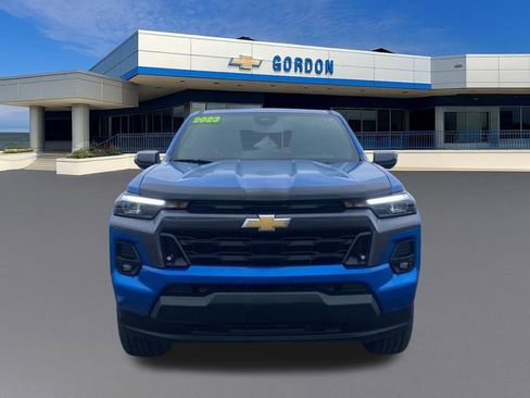 Used 2023 Chevrolet Colorado LT w/ LT Convenience Package III image 2