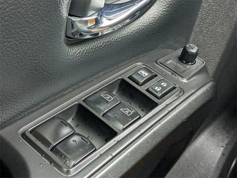 Used 2021 Nissan Titan PRO-4X w/ Off Road Protection Package image 27