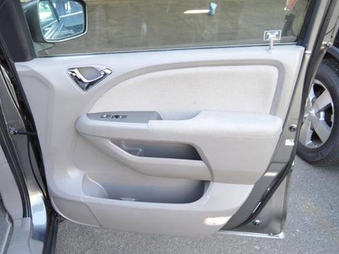 Used 2010 Honda Odyssey EX image 30